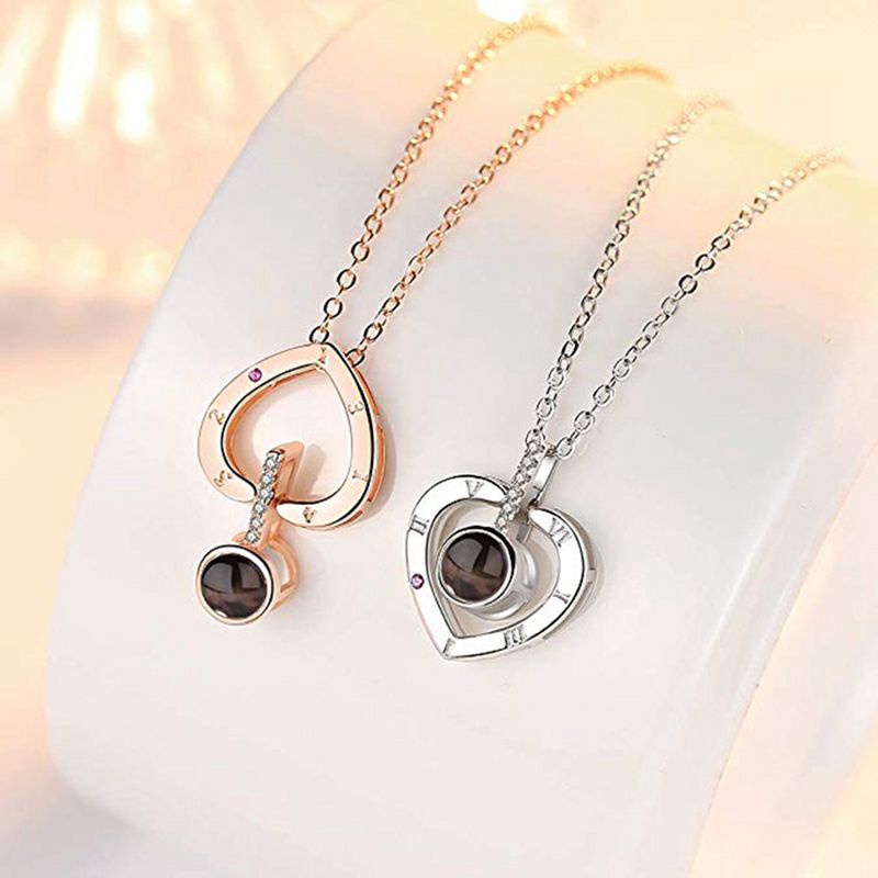 Kalung Wanita Seribu Bahasa Cinta