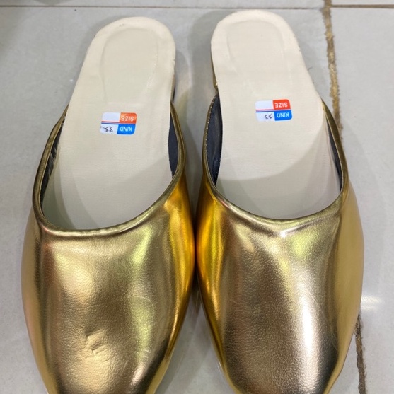 [O86L➸) Selop anak polos emas♡..