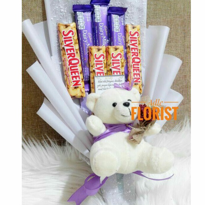 

YSGC7095 BUKET COKELAT / BUKET SILVERQUEEN / BUKET DAIRY MILK / BUKET SNACK / KADO WISUDA / GIFT ULANG TAHUN / KADO ANNIVERSARY / BUKET COKLAT / BUKET BUNGA / KADO NIKAHAN / KADO WEDDING / GIFT VALENTINE'S DAY