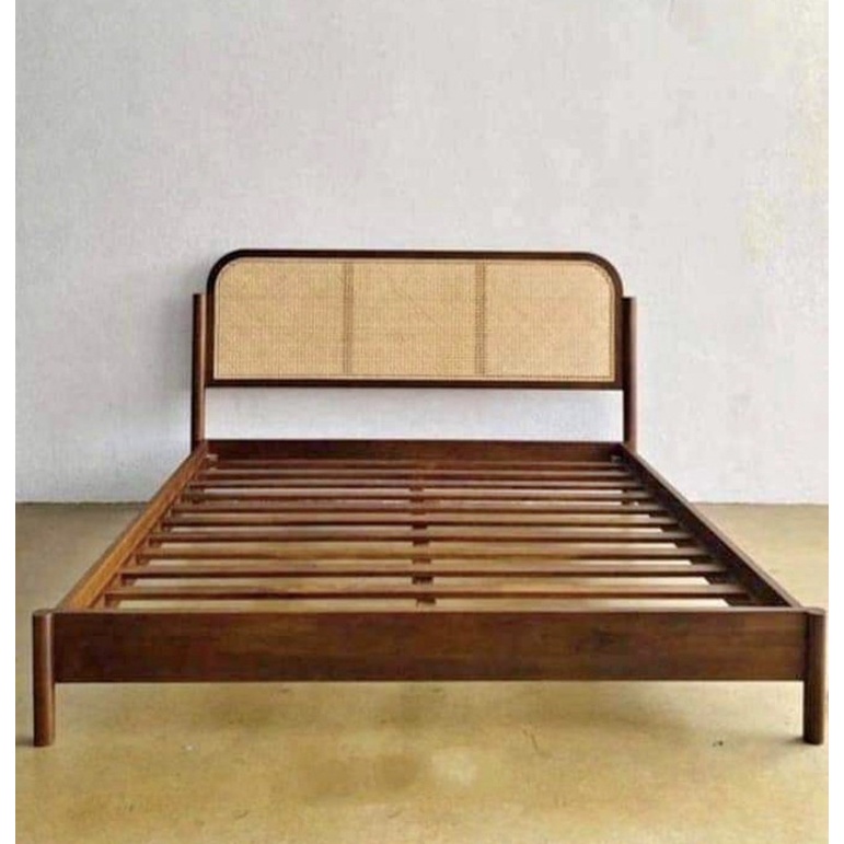 Tempat Tidur Minimalis Kayu Jati Harga Murah sandaran Rotan