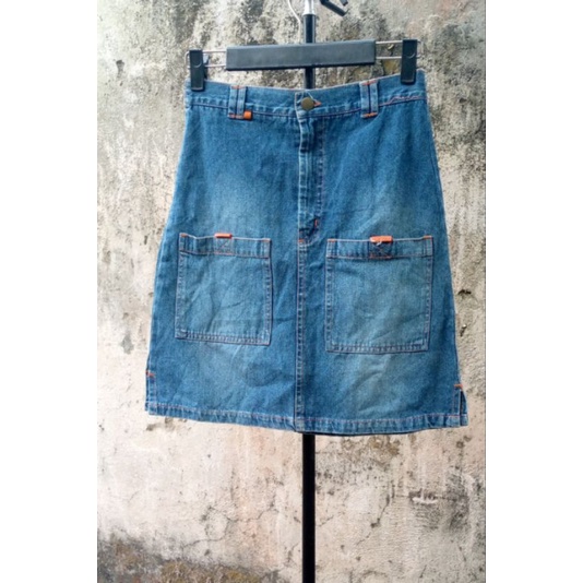 ROK SEPAN PENDEK JEANS