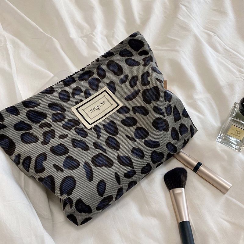 Makeup Pouch Motif Leopard Dan Bunga Travel Organizer Tas Kosmetik Skincare Dompet Besar Jumbo