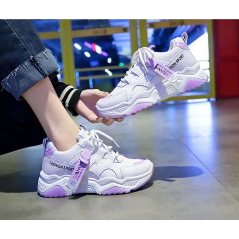 SEPATU SNEAKERS WANITA WANWO