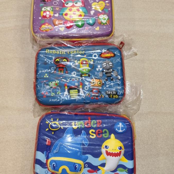 

Ready Kotak Pensil Anak Smiggle Look A Motif Timbul 3D Stok Terbatas