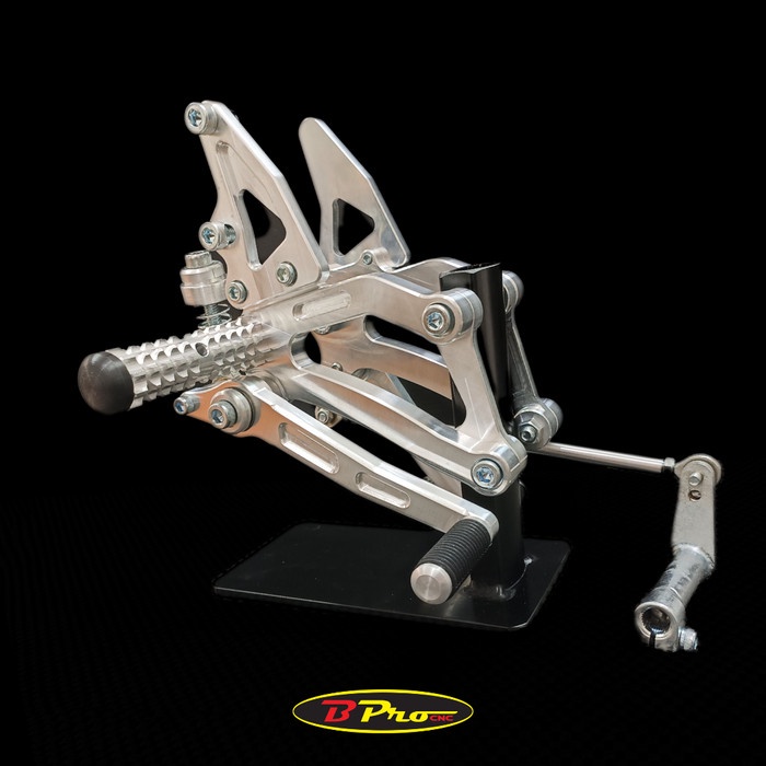 Footstep Kawasaki Ninja 150 R RR (Disk) - BPro Racing