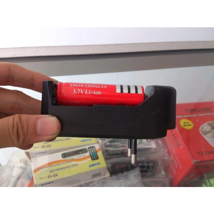 :=:=:=:=] Charger / cas desktop Baterai batre Lion Lithium 3,7 volt senter