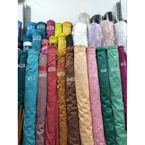 Kain/bahan tafeta  polos tapeta Dove premium