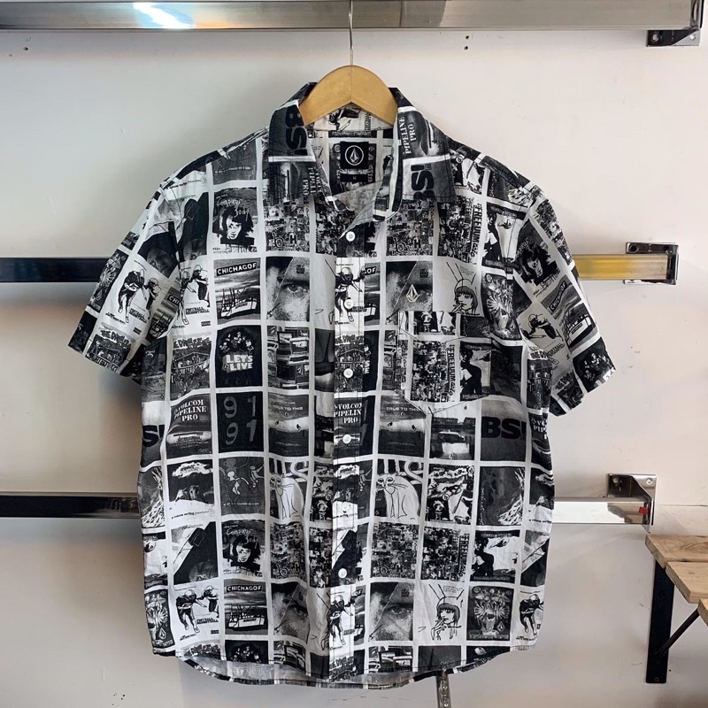 KEMEJA MOTIF KORAN VOLCOM BEKAS SECOND