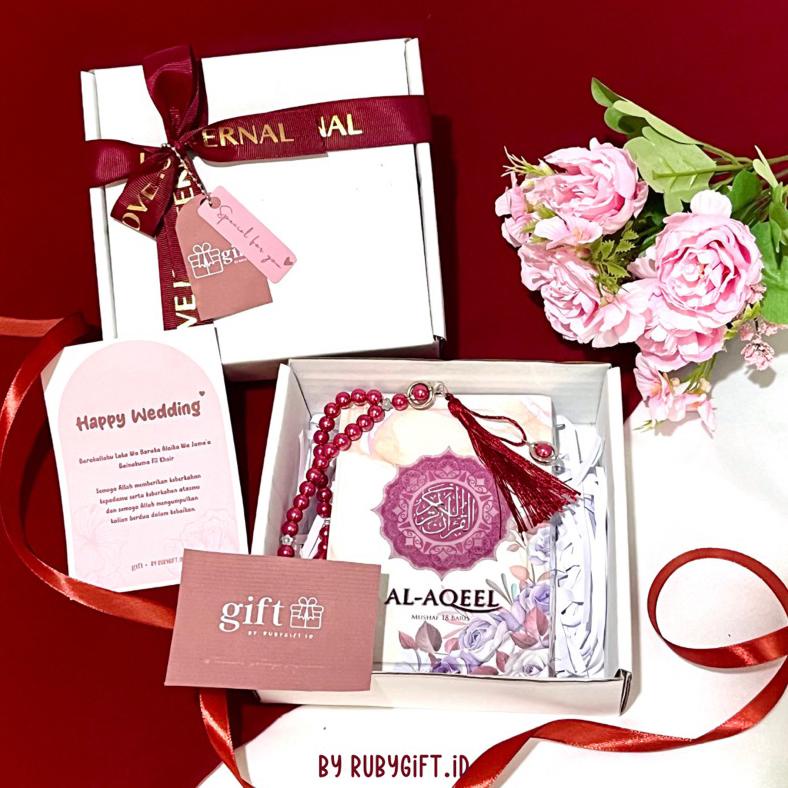 

SALE Inara Series / Hampers Kado Al Quran / Gift Box / Kado Al Quran / Hadiah Al Quran / Hampers Lebaran / Hampers Wedding / Hadiah Wedding / Alat Sholat YKS738