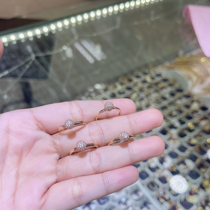 ✨Termurah Cincin Dior Emas Terbatas