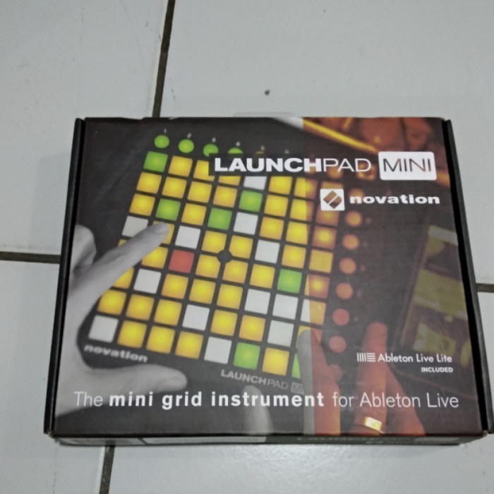 

✨Sale Novation Launchpad Mini Mk2 Bnib Bisa Sameday