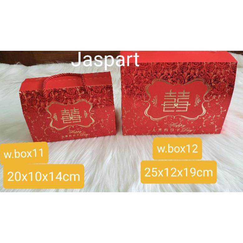 

Kotak Permen Kotak Souvenir Wedding Paper Bag Candy Box Kotak Sangjit Kotak Souvenir Pernikahan