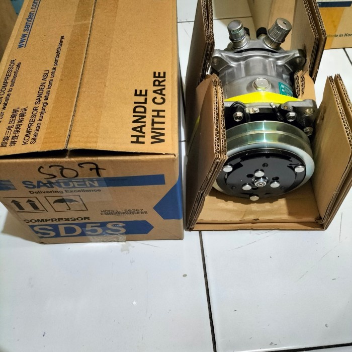 kompresor kompressor AC Sanden 507 12volt original asli sanden star