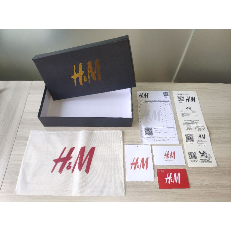 

Kotak FullSet H&M