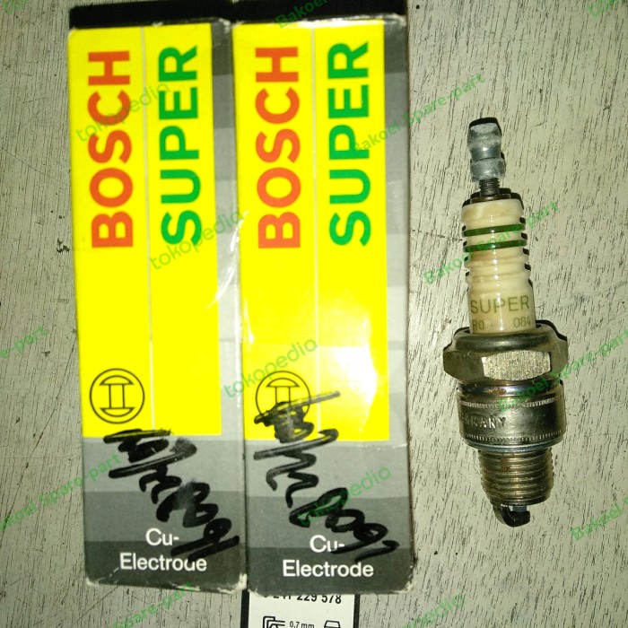 Busi Drat Pendek Mobil Vw Kodok/Kombi Bosch Kode Hm323