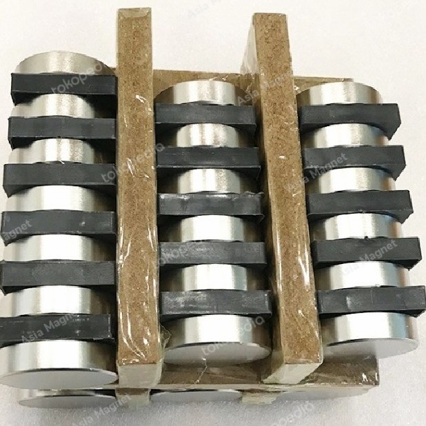 

Terbaru Magnet Neodymium 30X5Mm N52 Promo Terlaris