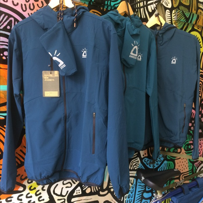 Traverse Lightweight Pocketable Jacket