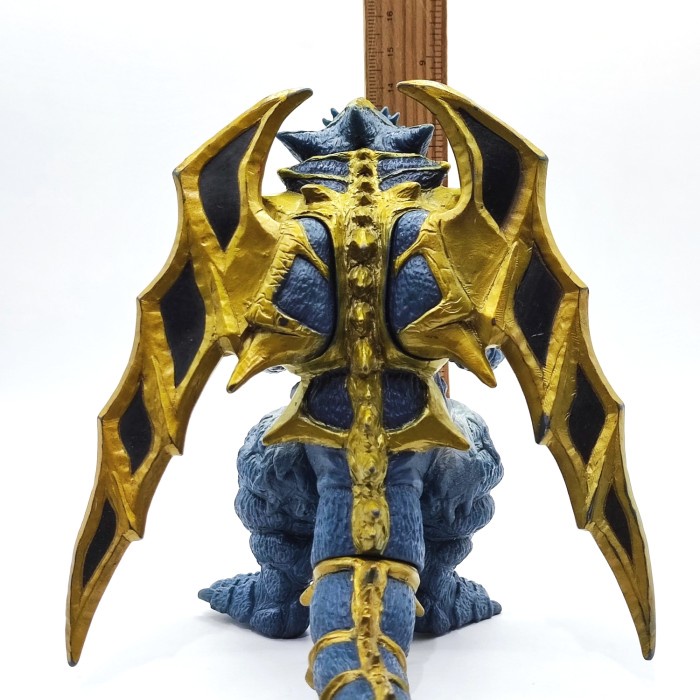 bandai ultraman tiga king of mons kaiju ultra monster series original telorayampuyuh