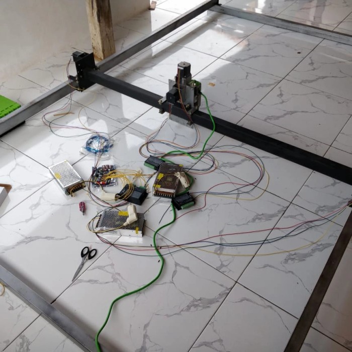 cnc ROUTER body besi ukuran full 1 triplek star