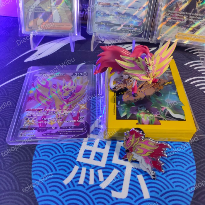 SHINY ZACIAN / SHINY ZAMAZENTA FIGURE COLLECTIONS CROWN ZENITH TCG