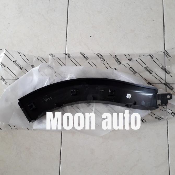 Over Fender Rush / Terios Bagian Depan (1Buah)