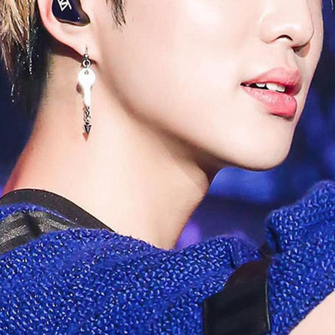 Anting pria wanita korea tindik jepit tusuk BTS GOT7 KPOP - J12 T12
