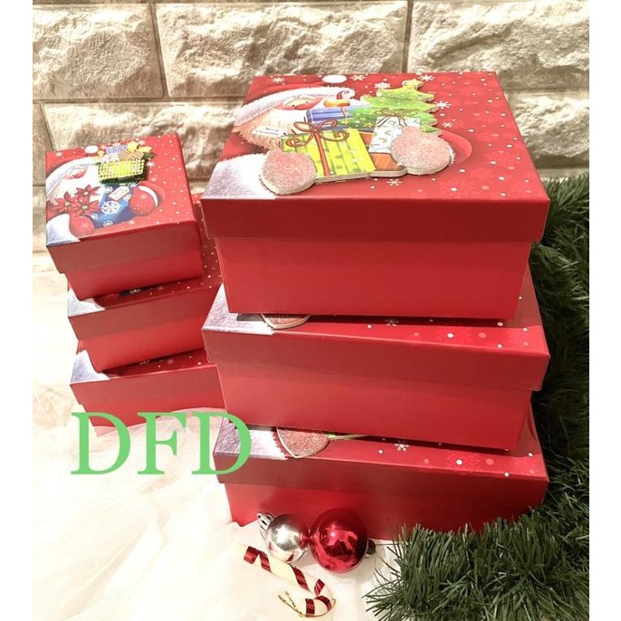 

Box Kado Natal PREMIUM isi 6 Hiasan Pohon Natal Christmas Gift Box
