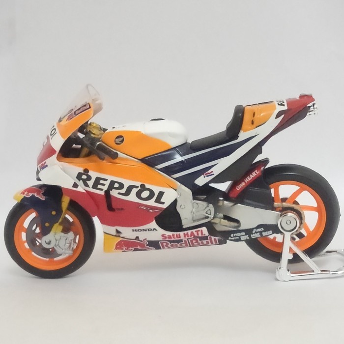 MUST HAVE DIECAST MOTOGP DANI PEDROSA NO 26 2018 HONDA REPSOL MAISTO TERMURAH