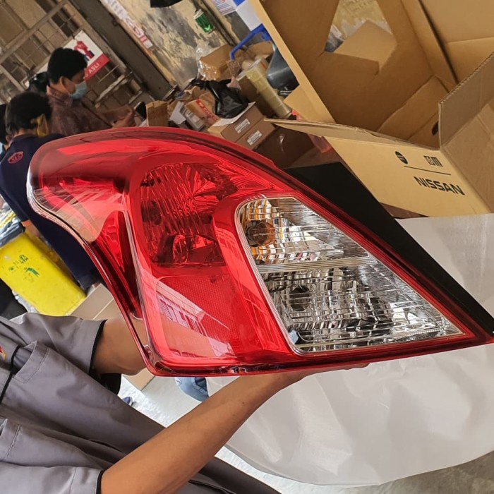 Sale Almera N17 Stop Lamp Lampu Rem Belakang Nissan Original #Bergaransi #Resmi