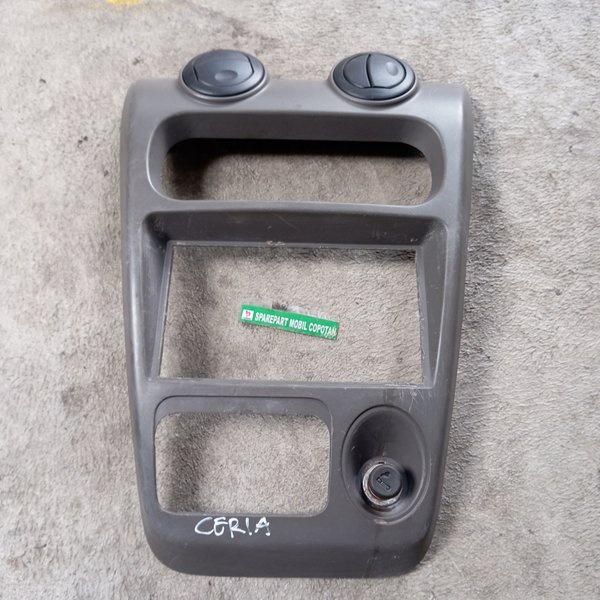 Cover Frame Prem Head Unit Kisi Ac Tengah Dashboard Daihatsu Ceria Copotan