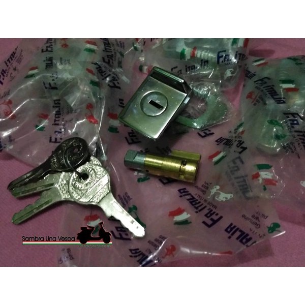 Kunci set Neiman Stang Box Vespa bagian Depan Atau Bagasi samping kiri vespa super sprint pts specia