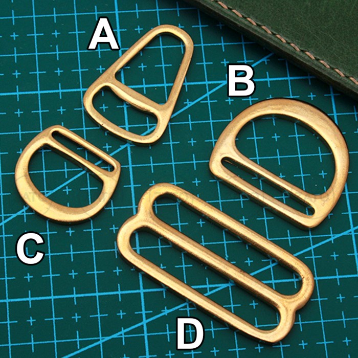 

Buckle Shape hanging buckle - Solid Brass