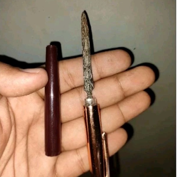 KERIS BOLPOIN PULPEN PAMOR MELATI KECIL