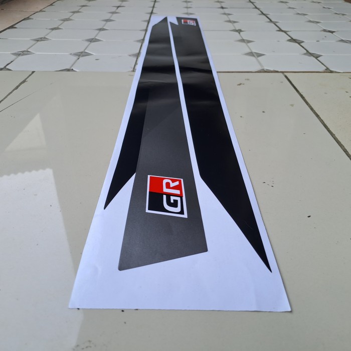 Cod Stiker Gr Raize / Stiker Mobil Raize Rocky Gr / Sticker Rocky Raize Kode Ema155