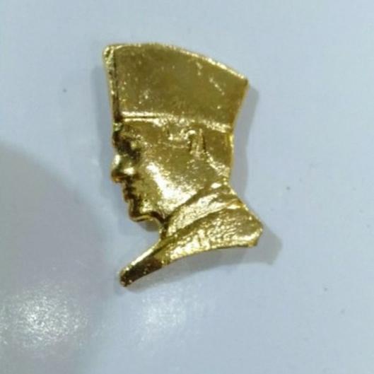 Pin Kuningan Soekarno hatta