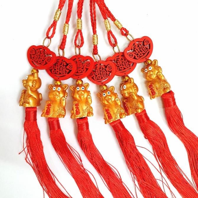 

Gantungan Macan Emas Model Yenpao Duid Murah Hiasan Imlek Grosir Murah Limited Edition