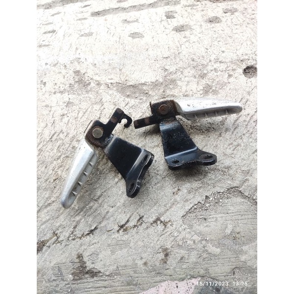 footstep foot step belakang kanan kiri yamaha mio j gt original ori asli second
