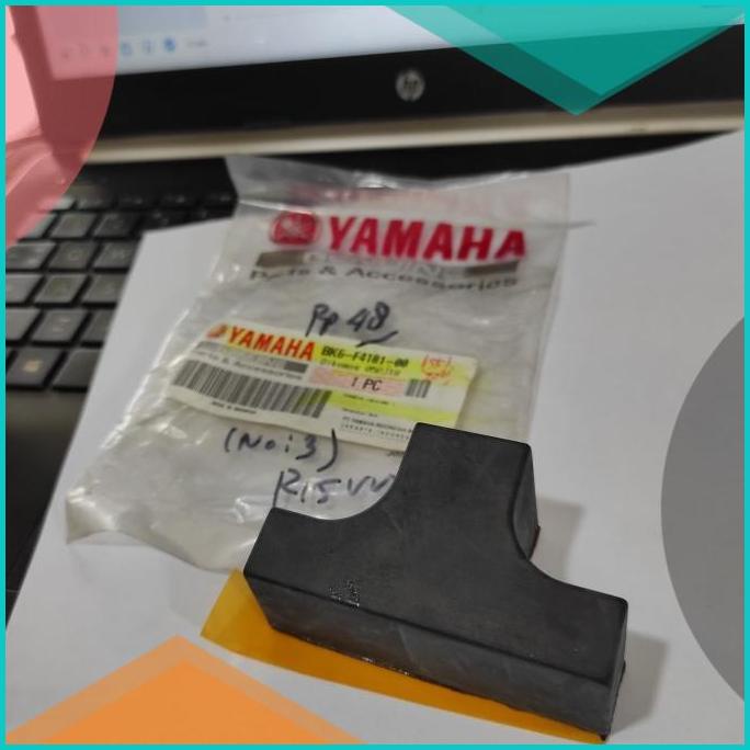 KARET DAMPER BRACKET TANGKI R15 VVA YAMAHA (VITAL) BK6-F4181-00 20JVL