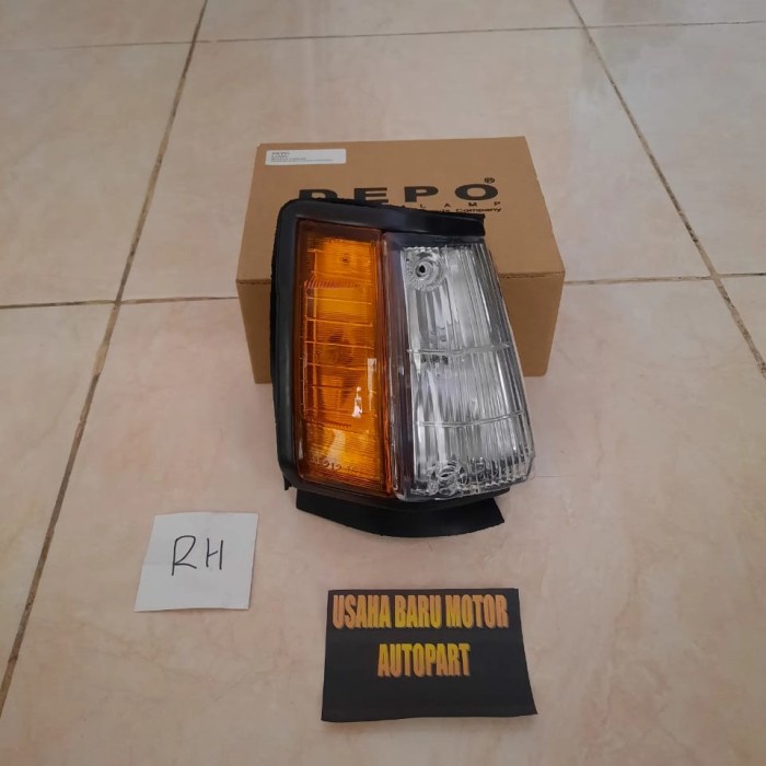 Lampu Sen Sein Depan Corner Lamp 1Pc Kanan Toyota Corolla Gl Ae80 84 Kode Hk005