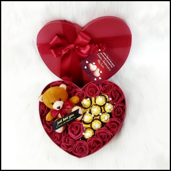 

TERBARU LOVE BOX BUNGA / KADO ANNIVERSARY / KADO VALENTINE / KADO ULANG TAHUN !