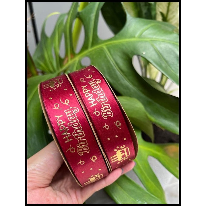 

TERMURAH PITA SATIN HAPPY BIRTHDAY GAMBAR ULANG TAHUN PITA KADO P:46M, L: 2.5CM
