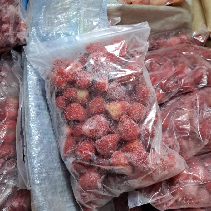 

okt Strawberry Frozen GRADE CAMPUR Min 4kg