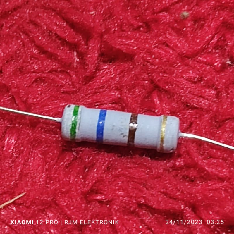resistor 560 ohm 2 watt