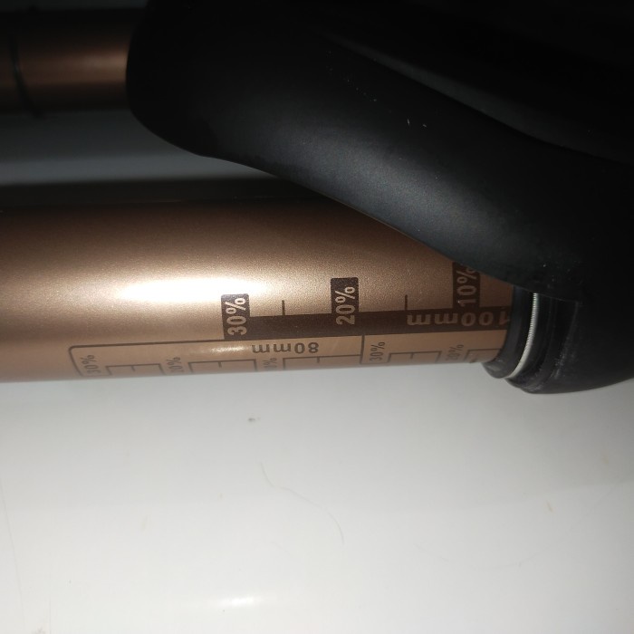 fork shockbreaker sepeda 26 mtb venom air lock t140mm magnesium alloy lelalela8187