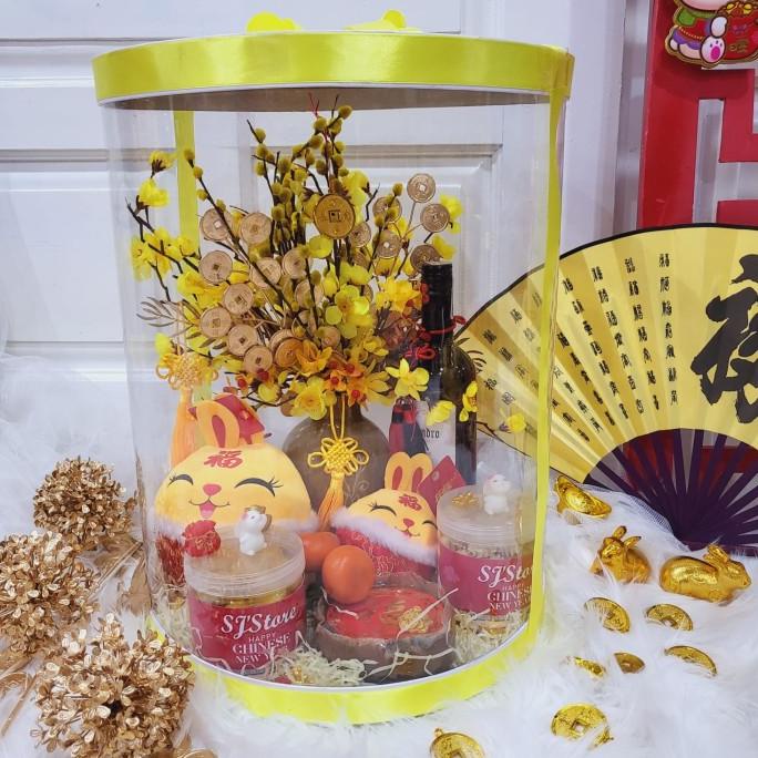 

Terlarisss - Paket Dekorasi Hampers Imlek Parcel Hadiah Kue Kering 003 - Langsung Kirim