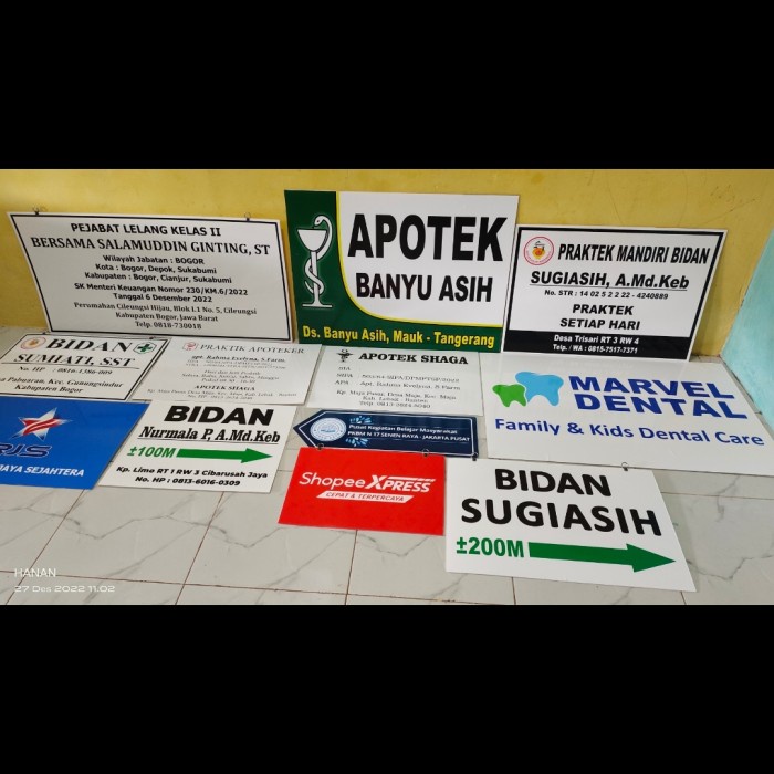 Papan Nama Akrilik Plang Bidan / Plang Dokter 60X80 + Lis Alumunium