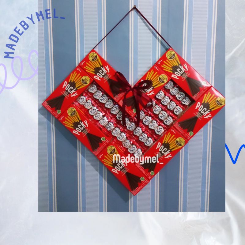 

Poy Love / Poy Bentuk Love / Poy / Hampers Poy / Poy Love Pita / Poy Viral / Poy Viral Tiktok/ Poy