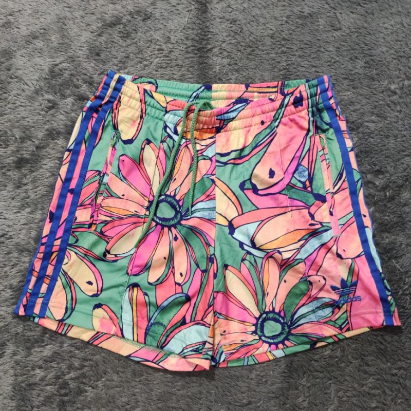 celana pendek adidas (PL)