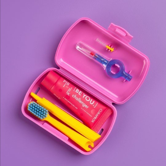 kom CURAPROX Travel Set / Sikat Gigi Travel