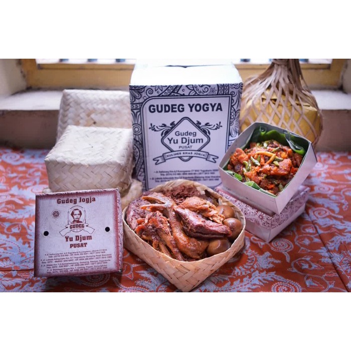 

Gudeg Yudjum Dada+Paha Atas+Kepala/Paha+Sayap/Ati Ampela+Telur 5+Krece